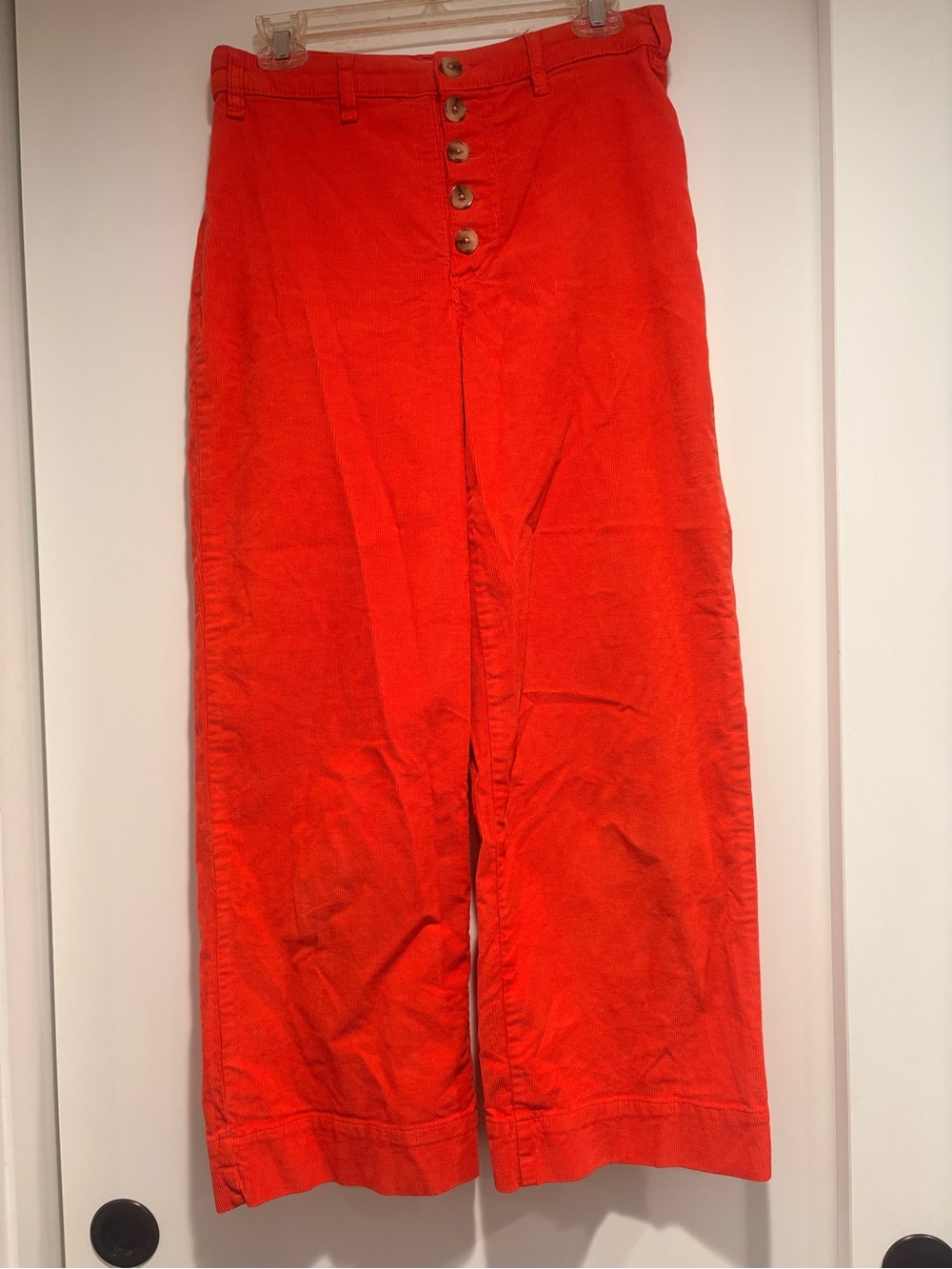 Marine Layer Bridget crop Corduroy Pants in Poinciana